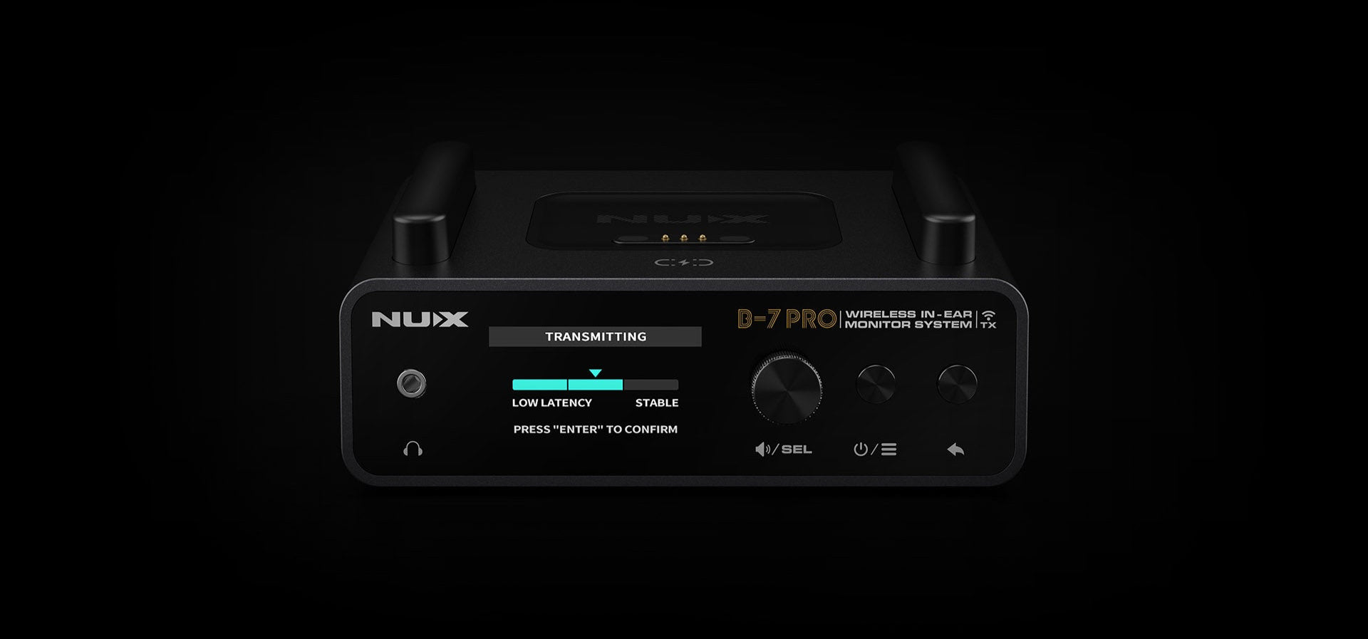 NUX B-7 PRO with LCD screen showing Latency screen