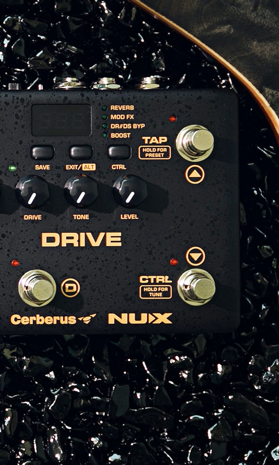 NUX Cerberus on rough surface