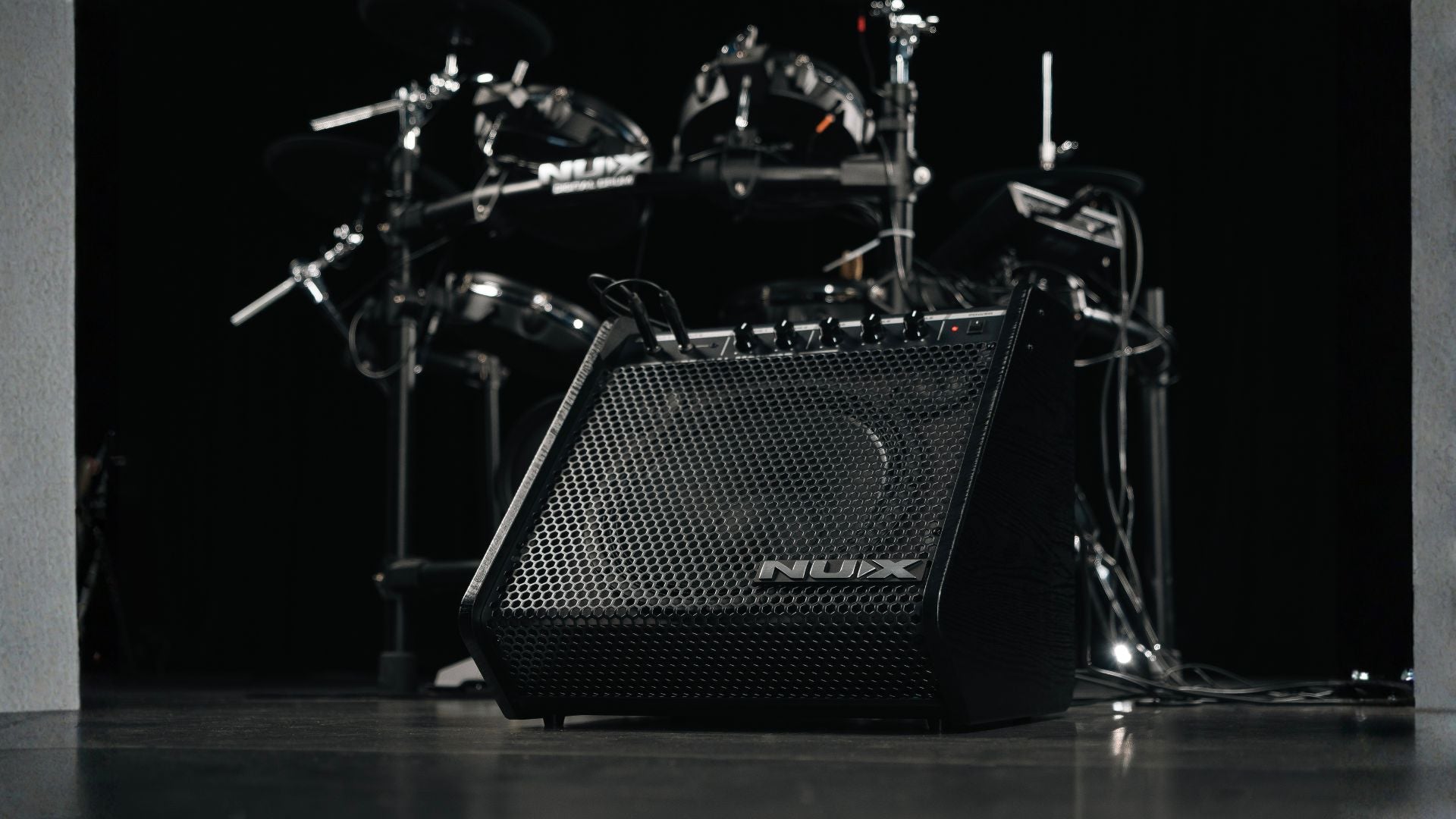 NUX Npa-100 personal monitor for electric drum kits