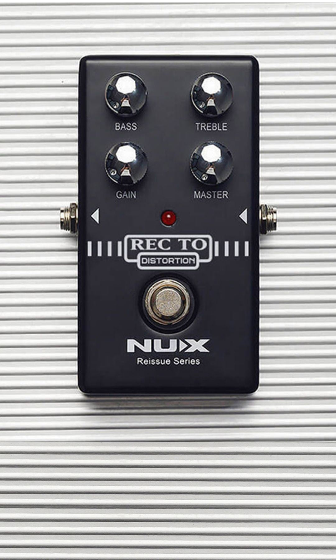 NU-X Rec to distortion effects pedal highlight